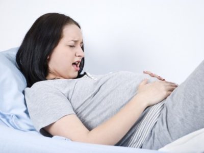 Phải làm gì nếu bị đau nửa đầu bên trái khi mang thai?