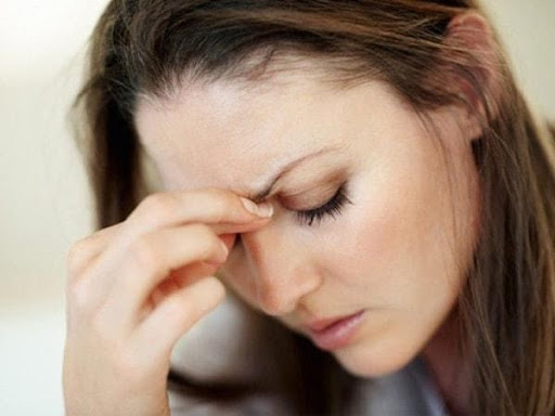 Nhức đầu migraine là bệnh gì? Cách điều trị?